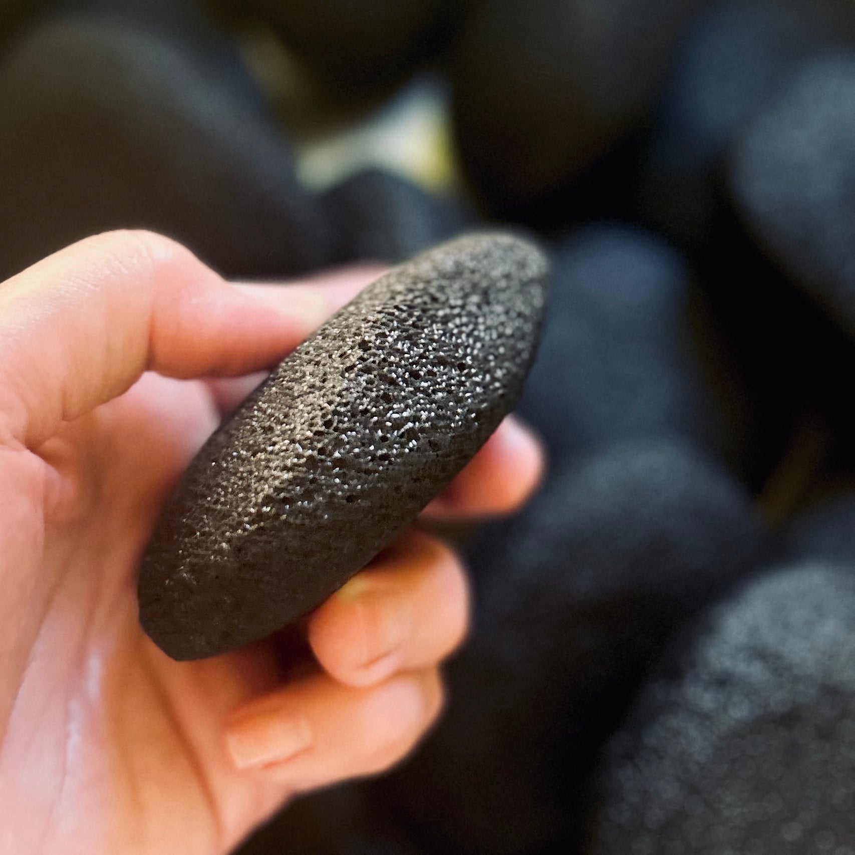 EarthStone – Natural Lava Pumice