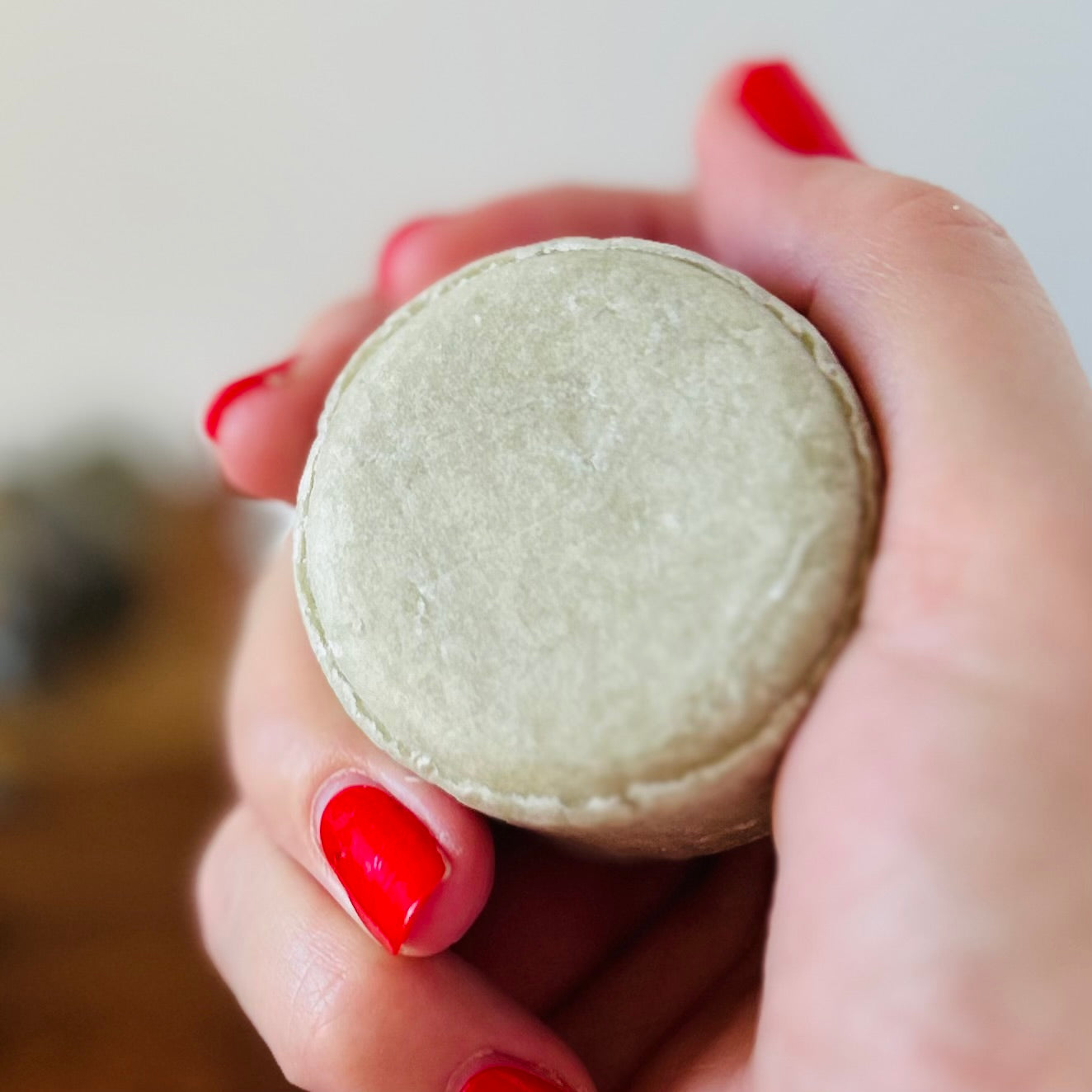 Sensitive Scalp Shampoo Bar with Neroli Oil & Nettle Extract