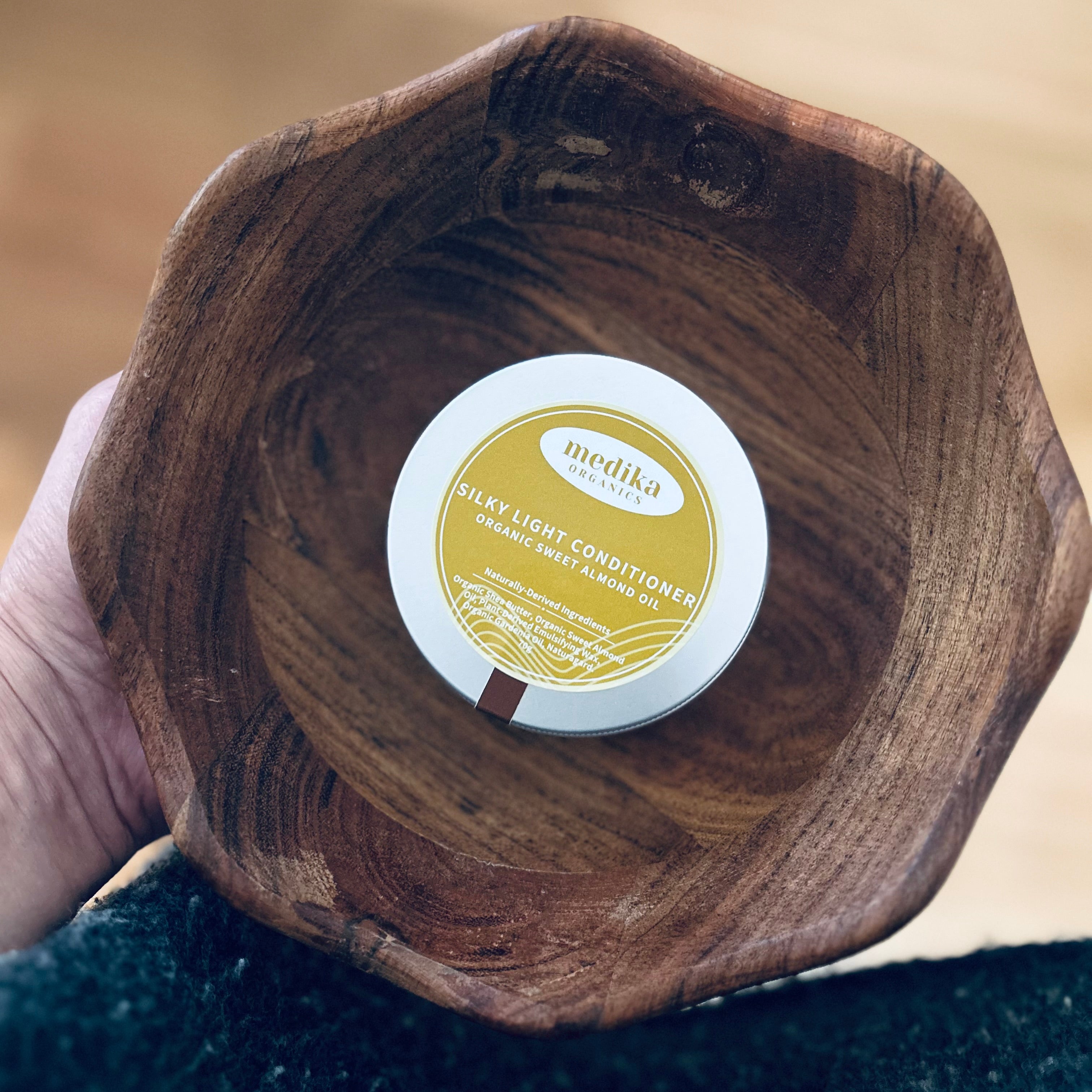 Silky Light Conditioner Bar 70g