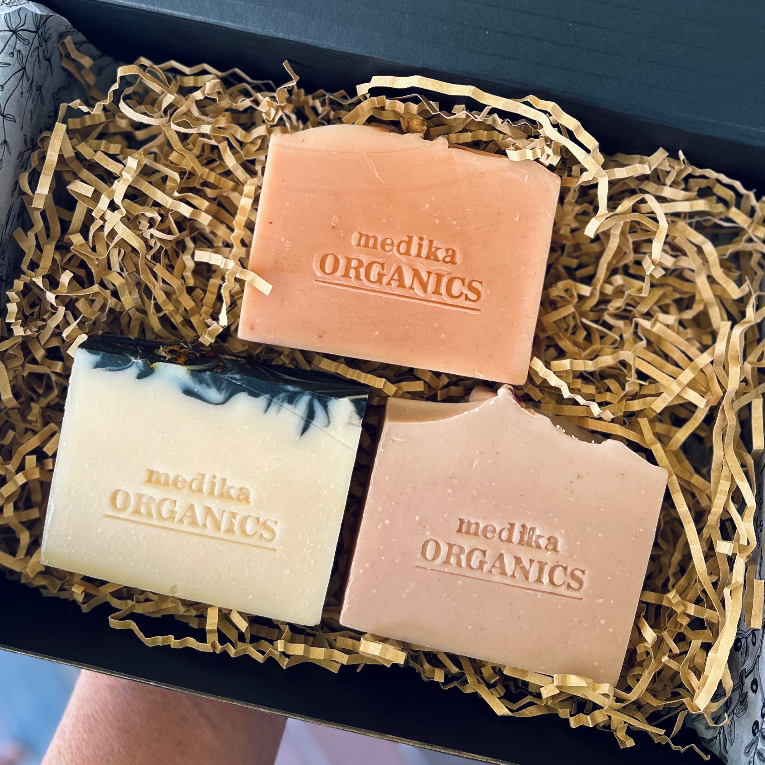 The Floral Escape Trio