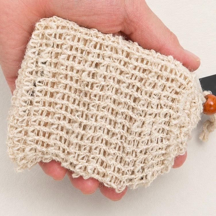 Exfoliating sisal soap pouch